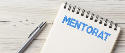 Mentorat noté sur un bloc note